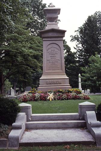 Barnum's grave