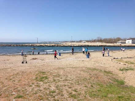 Saints beach cleanup